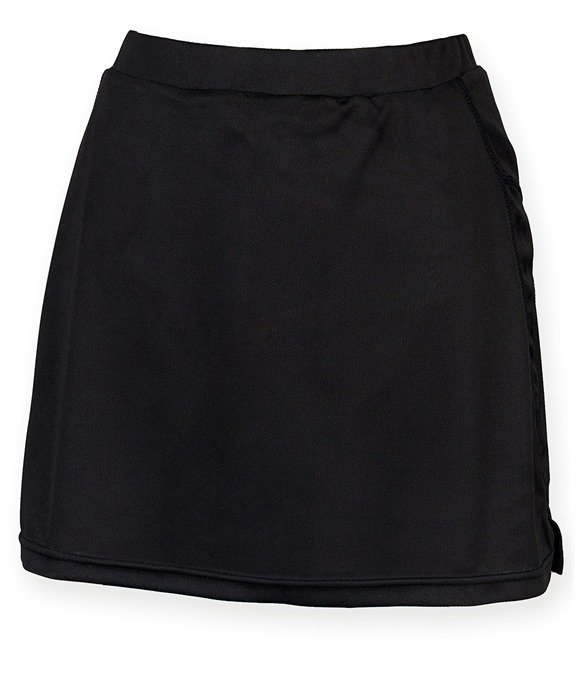 Women&#39;s skort with wicking finish